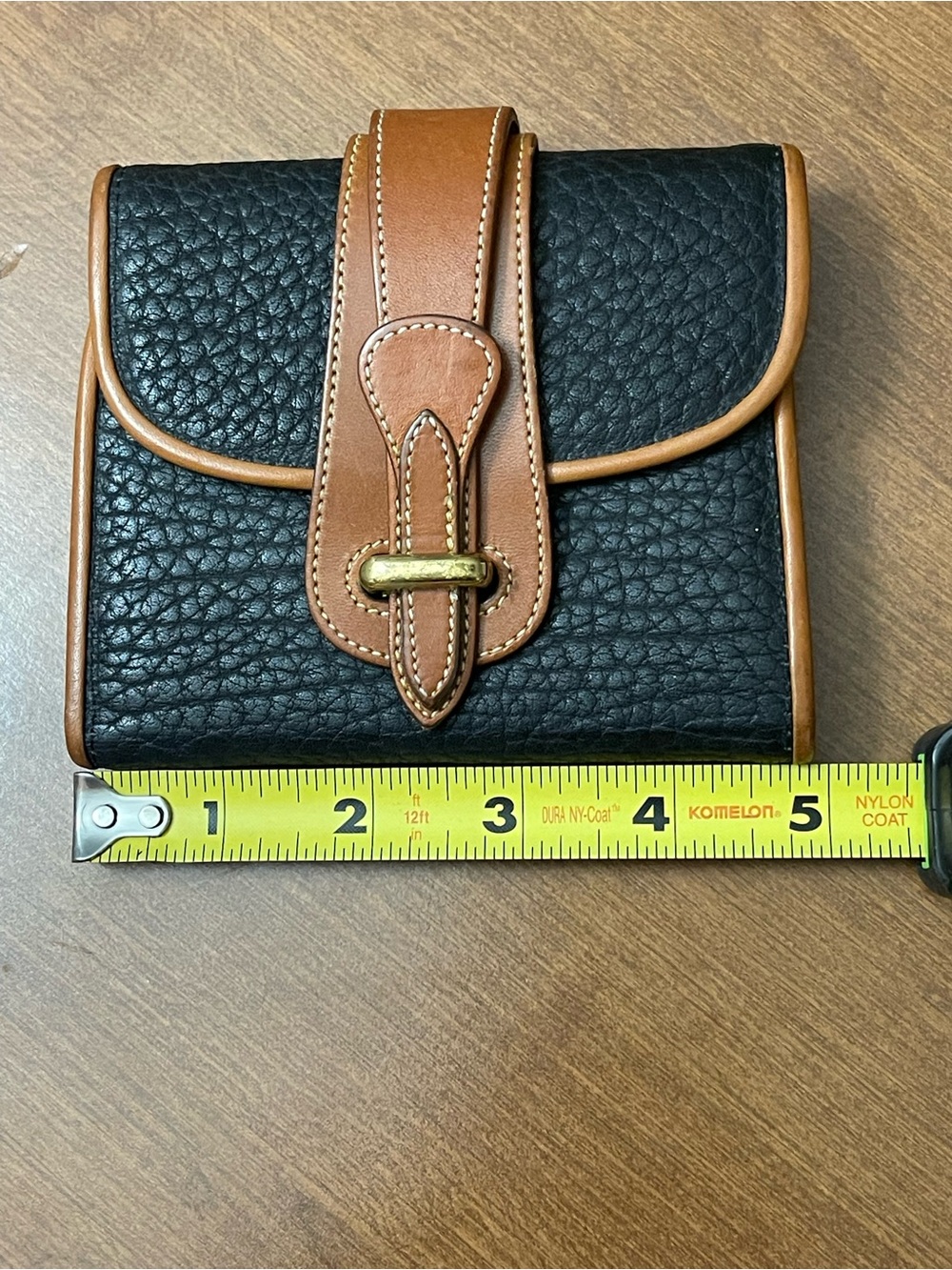 l Dooney & Bourke Vintage Black Brown Classic Bifold Pebble Grain Leather Wallet - Picture 8 of 9